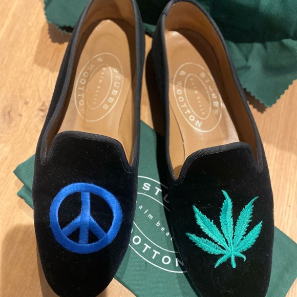 Stubbs Wootton Black Velvet Loafers with Peace and Leaf Embroidery - Picture 2 of 7